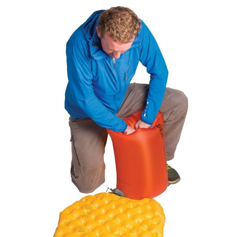キャンププラスS.I.マットRW エアストリームポンプサック　セット 寒さ知らず!?冬用のコスパ最強SEA TO SUMMITのキャンププラス