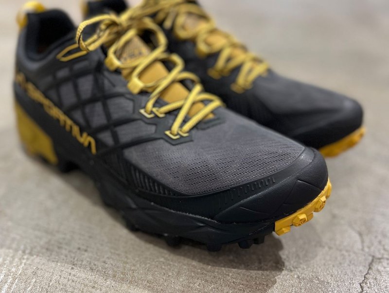 LA SPORTIVA AKYRA II GTX スポルティバ アキラ II GTX