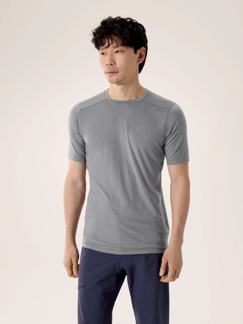 【新品】ARC’TERYX イオニア メリノウール ショートスリーブ Tシャツ Arc'teryx アークテリクス イオニア メリノウール ショートスリーブ メンズ