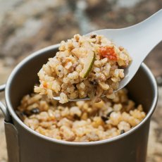 画像2: MOUNTAIN GOURMET LAB. マウンテングルメラボ 【アルミバッグ】タケノコと柑橘のグリーンカレー (2)