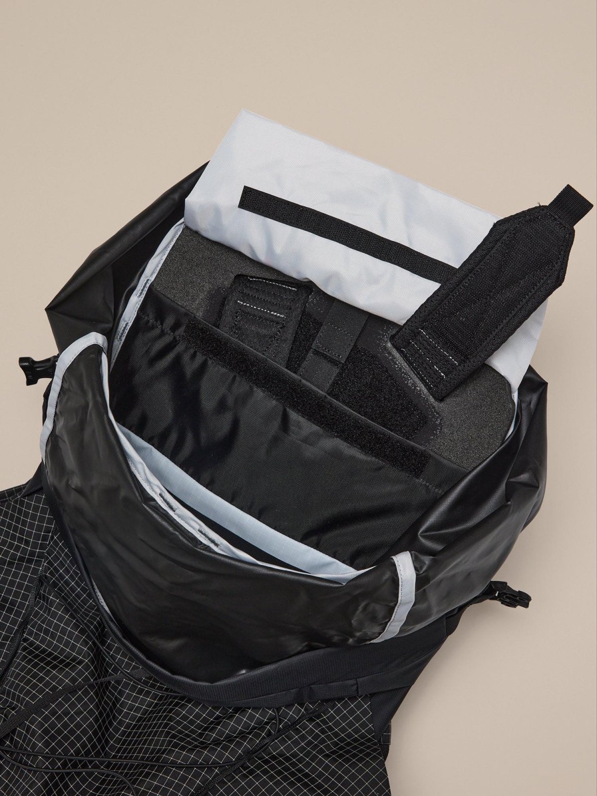 画像9: Arc'teryx アークテリクス エアリオス 35 バックパック (X000010705) (9)